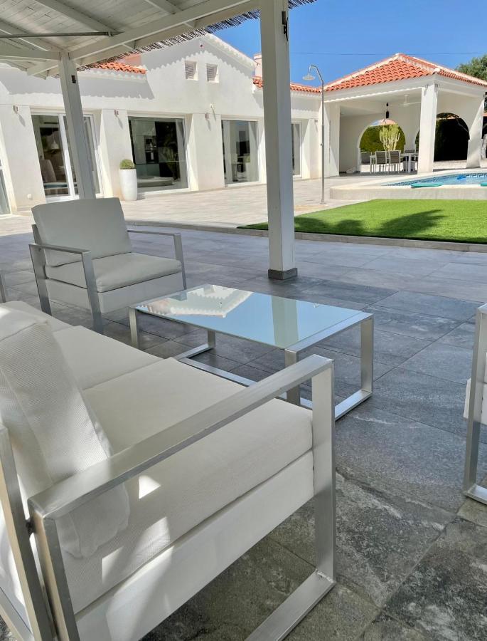 Villa Pyeranch Torrevieja Exteriör bild