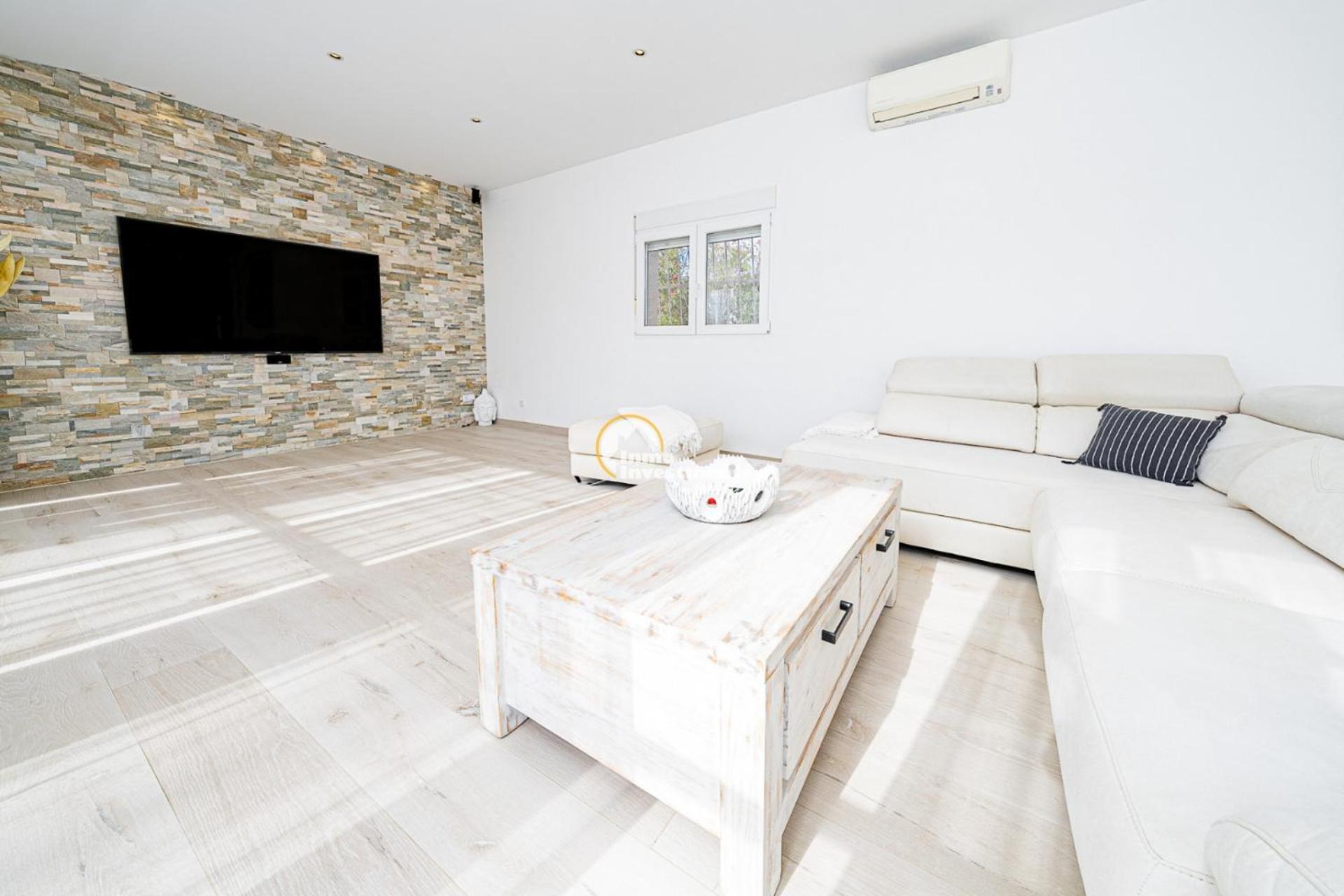 Villa Pyeranch Torrevieja Exteriör bild
