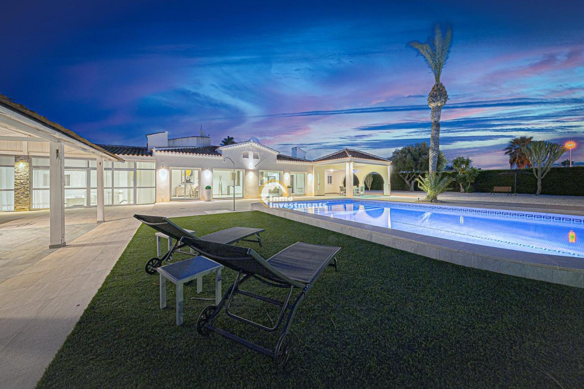 Villa Pyeranch Torrevieja Exteriör bild